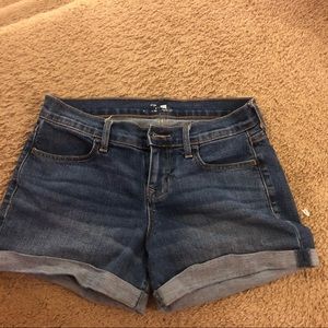 Old Navy denim shorts. Size 2.